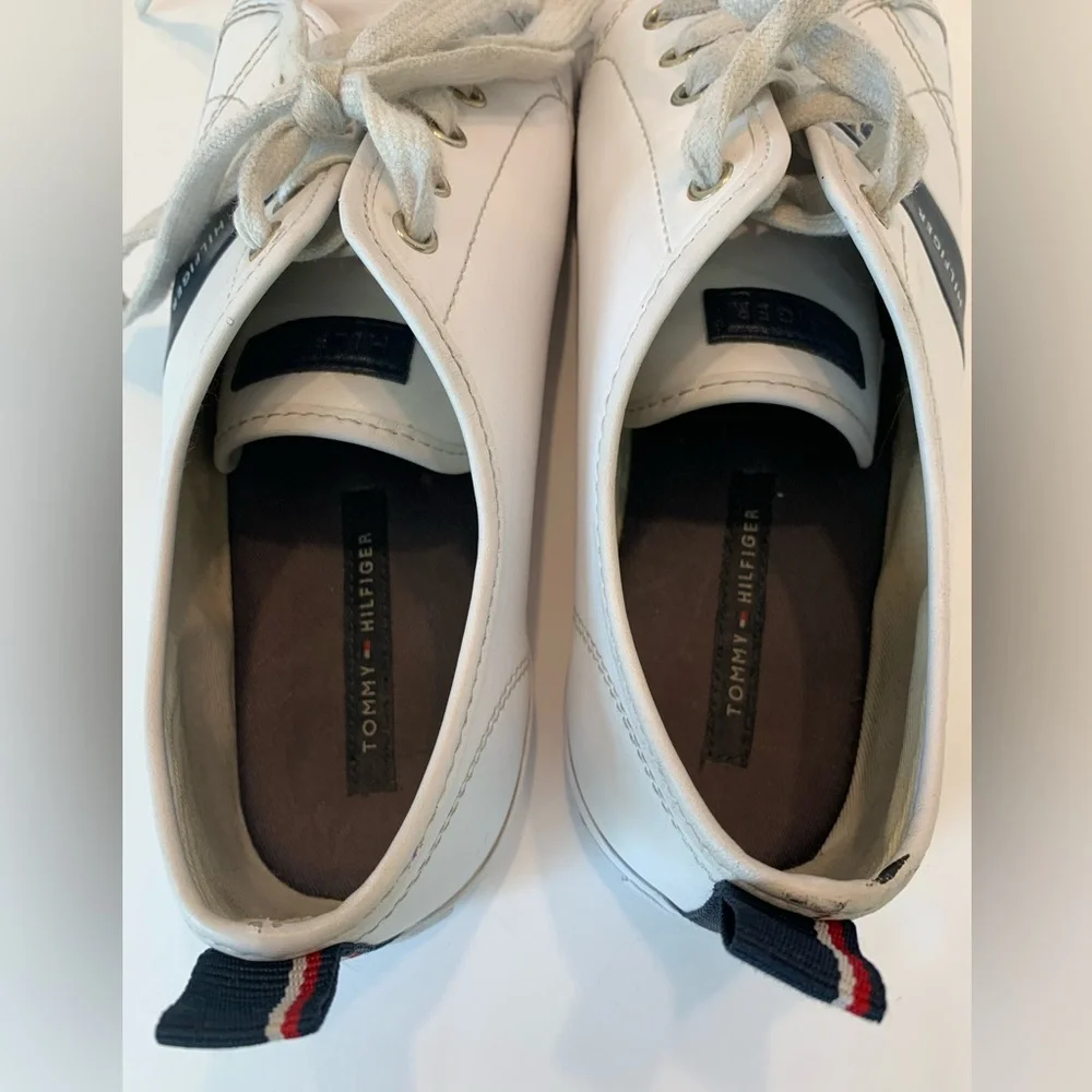 Tommy Hilfiger Lainie White Leather Sneakers Size 10